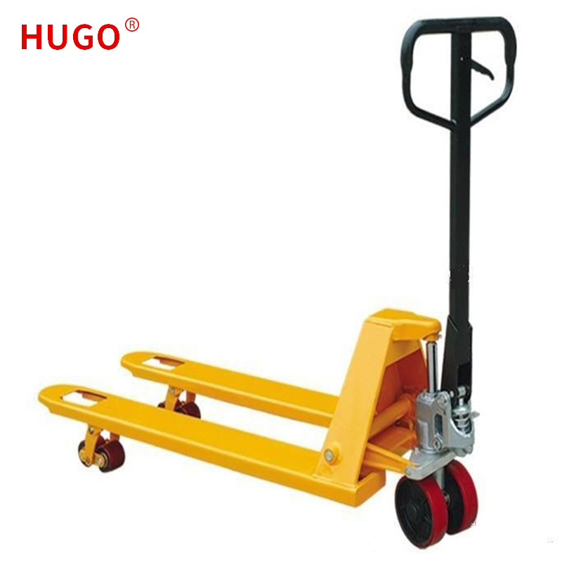 Two main types of pallet jacks